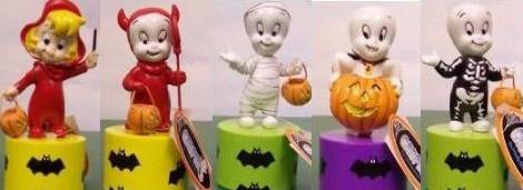 Cartoon Character Collectibles - Casper The Friendly Ghost and Wendy the Witch Wooded Push Puppets