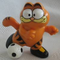 Garfield Collectibles - Garfield Soccer PVC Figure