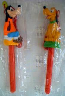 Disney Collectibles - Pluto and Goofy Pens and Toppers