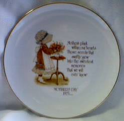 Holly Hobbie Glass