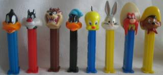 Looney Tunes Collectibles - PEZ Dispensers Daffy Duck, Sylvester the Cat, Taz the Tasmanian Devil, Tweety Bird, Bugs Bunny, Tosemite Sam and Speedy Gonzalez