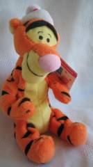 Walt Disney Collectibles - Tigger Santa Beanie