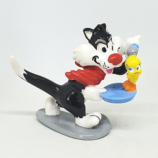 Looney Tunes Collectibles - Sylvester and Tweety PVC Frying Pan Figure