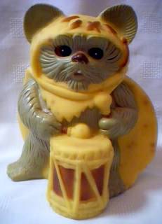 Star Wars Collectibles - Wickett Ewok Vinyl Bank